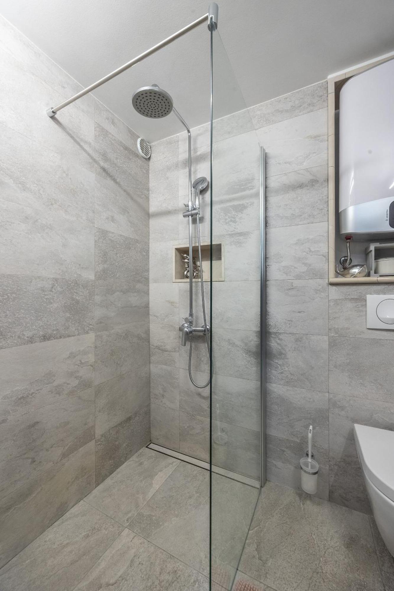 Apartments And Rooms Lea Бол Екстер'єр фото