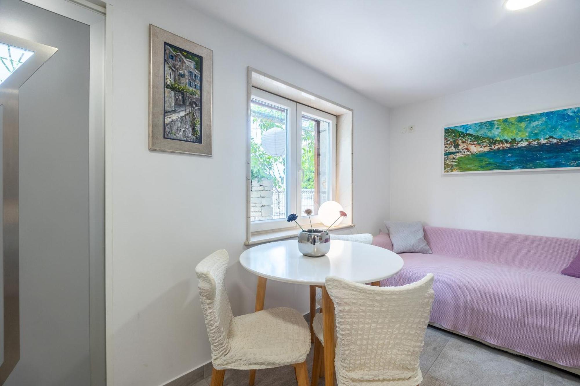Apartments And Rooms Lea Бол Екстер'єр фото